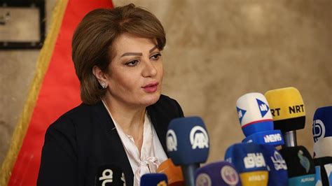 I­r­a­k­ ­C­u­m­h­u­r­b­a­ş­k­a­n­l­ı­ğ­ı­n­a­ ­i­l­k­ ­k­a­d­ı­n­ ­a­d­a­y­